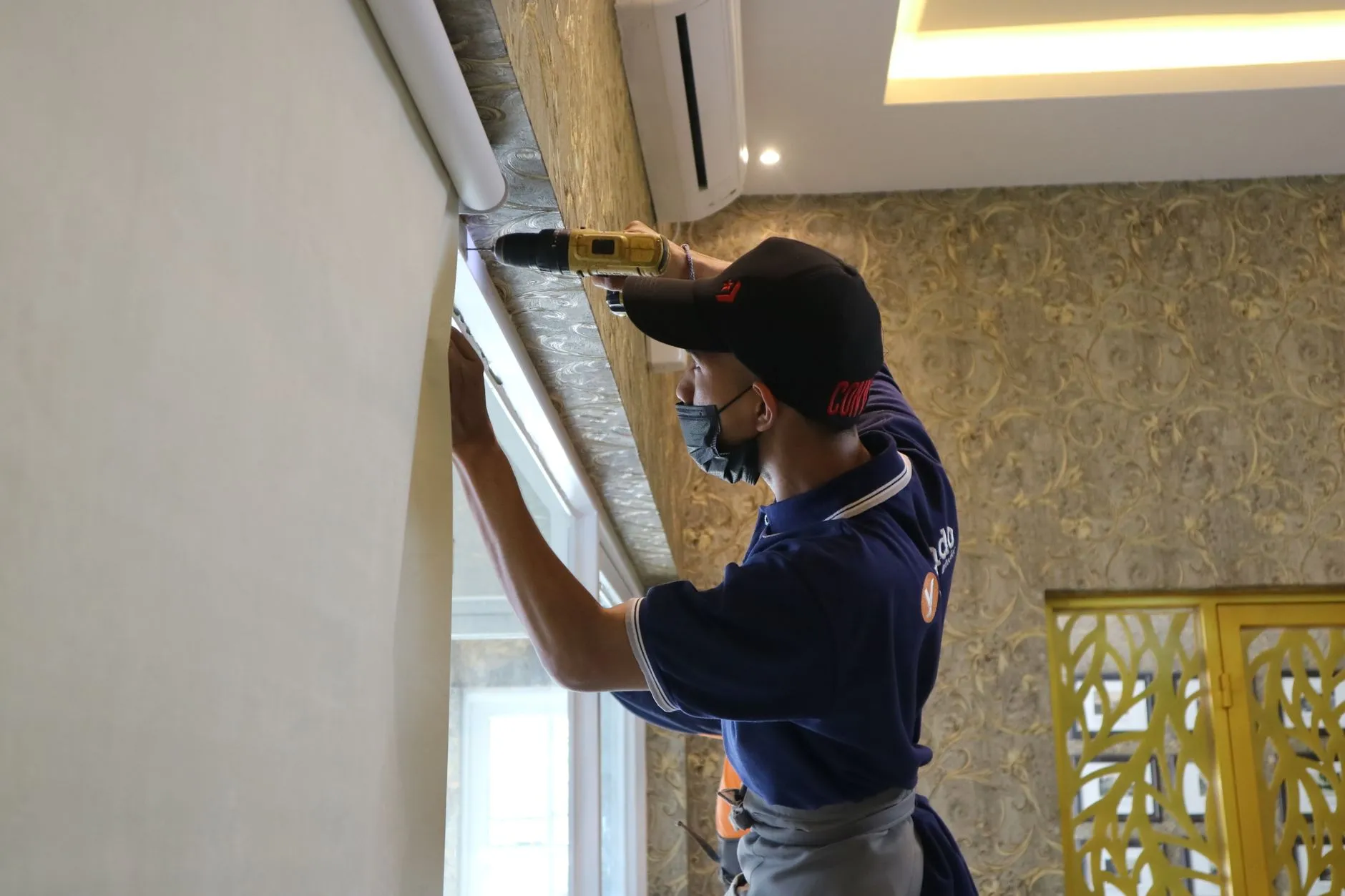 家用厨房用品材质对比:不锈钢与硅胶制品的应用场景分析